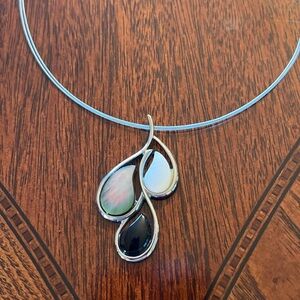 Lia Sophia “Droplet” Mother of Pearl Pendant Necklace 16” Adjustable Wire Chain